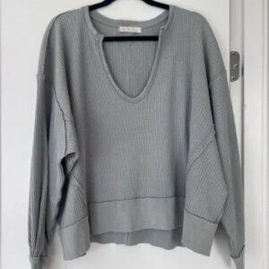 We The Free Butter Cup Thermal (In Grey/Blue)